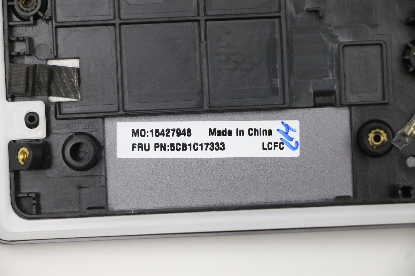 Lenovo Cover Upper Case Asm_Uke L82M0 - 5CB1C17333