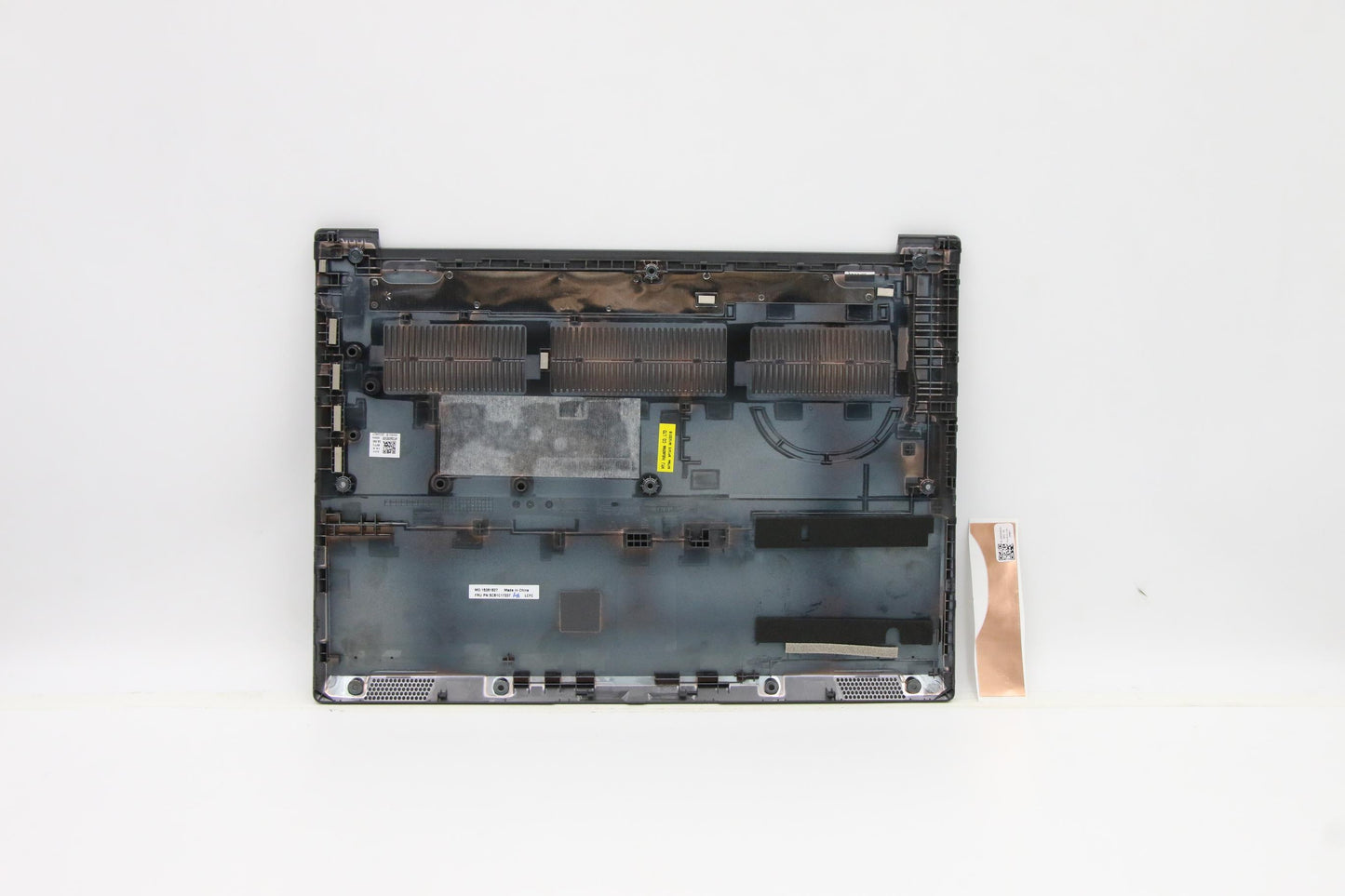 Lenovo Cover Lower Case L 82Na Ig Sp - 5CB1C17337