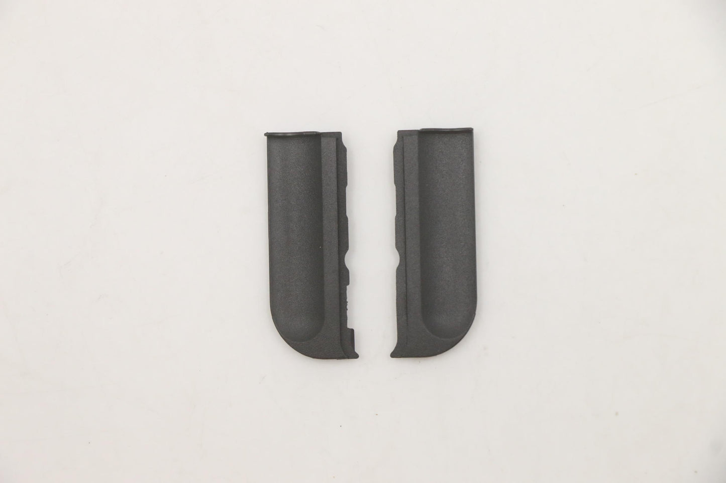 Lenovo Hinge Cover L 82H8 BK - 5CB1C17342