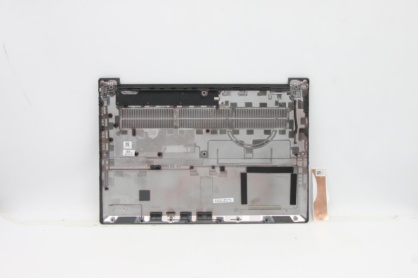 Lenovo Cover Lower Case L 82Nb Sp Dis - 5CB1C17438