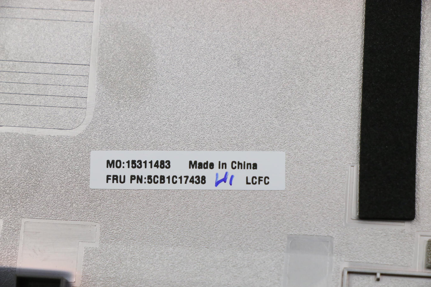 Lenovo Cover Lower Case L 82Nb Sp Dis - 5CB1C17438