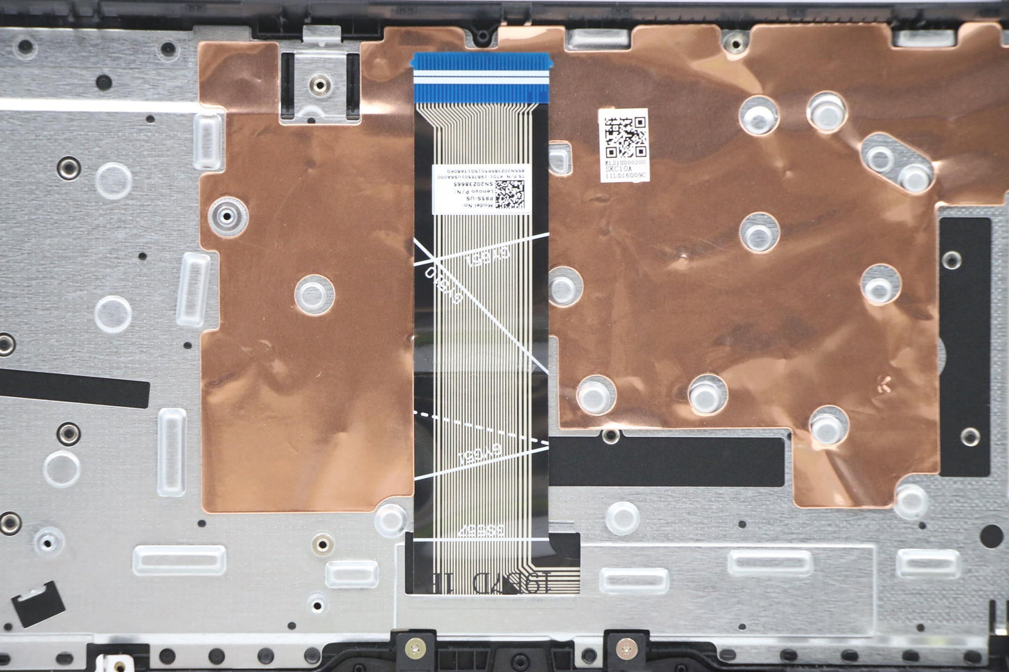 Lenovo Cover Upper Case Asm_Eng L82Kd - 5CB1C18828