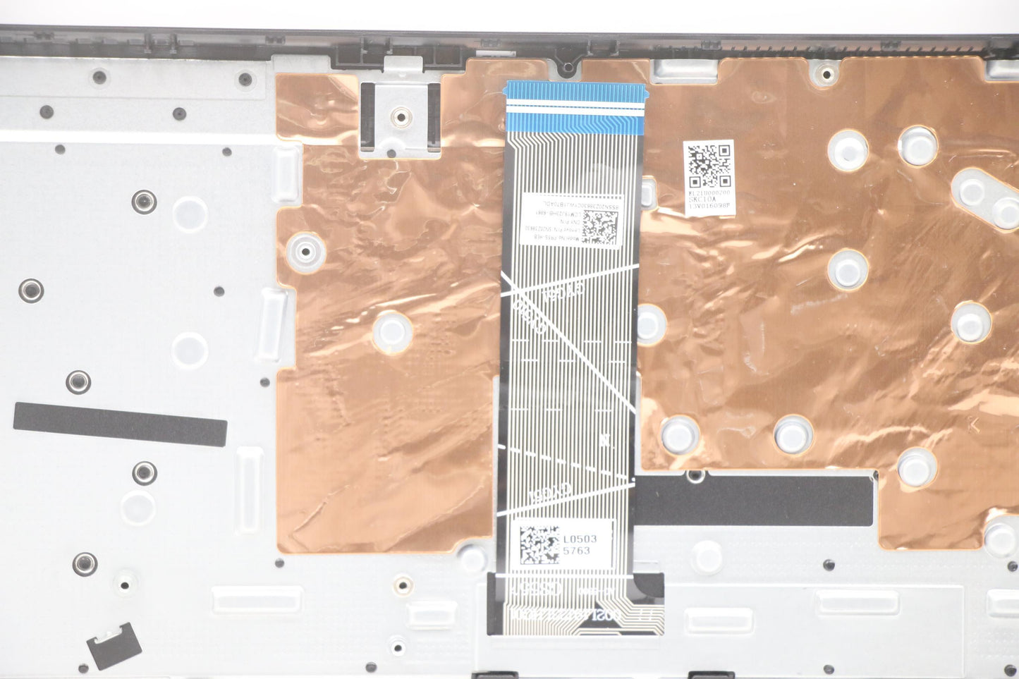 Lenovo Cover Upper Case Asm_Hbw L82Kd - 5CB1C18834
