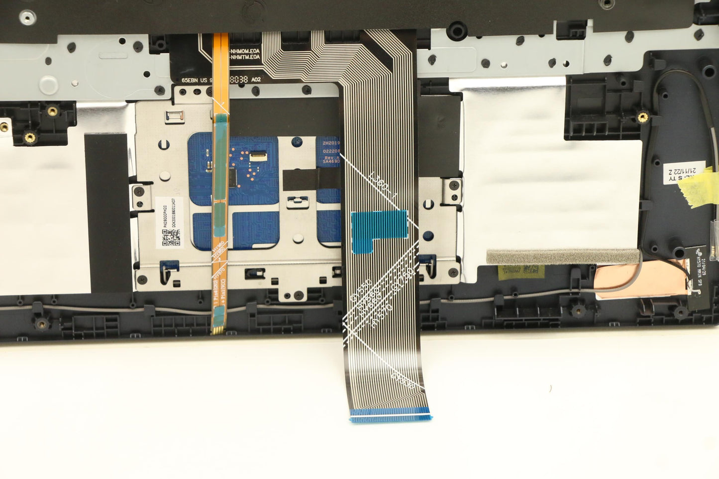 Lenovo Cover Upper Case Asm_Ara L82Jy - 5CB1C19220
