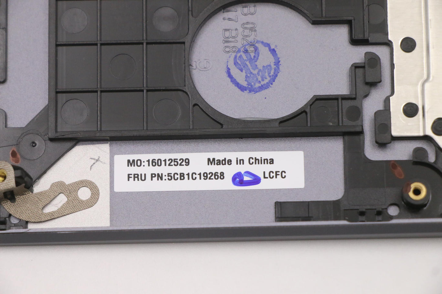 Lenovo Cover Upper Case Asm_Ita L82Nc - 5CB1C19268