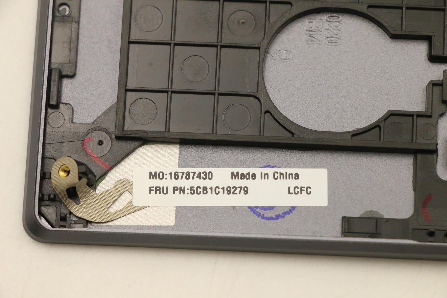 Lenovo Cover Upper Case Asm_Thai L82N - 5CB1C19279
