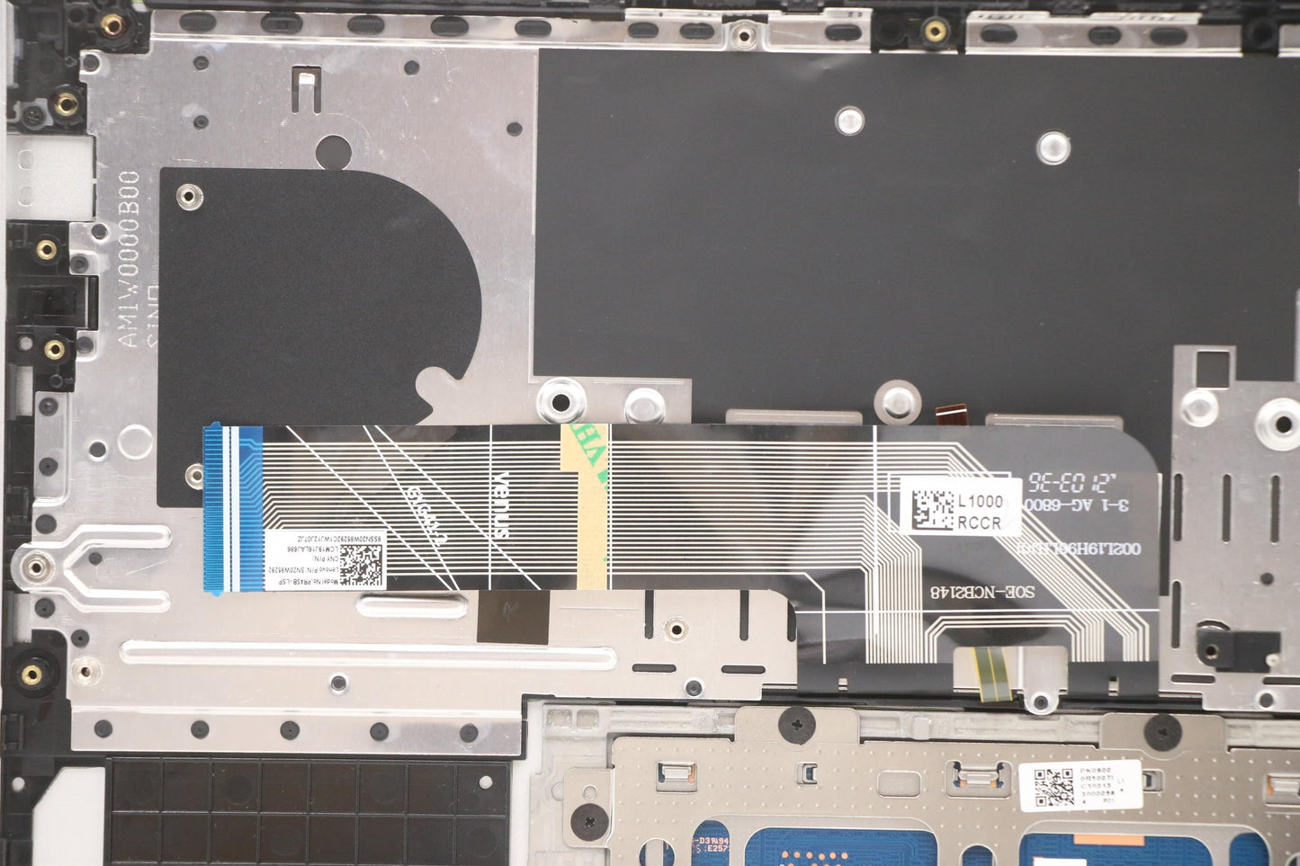 Lenovo Cover Upper Case Asm_Laspa L82 - 5CB1C19302