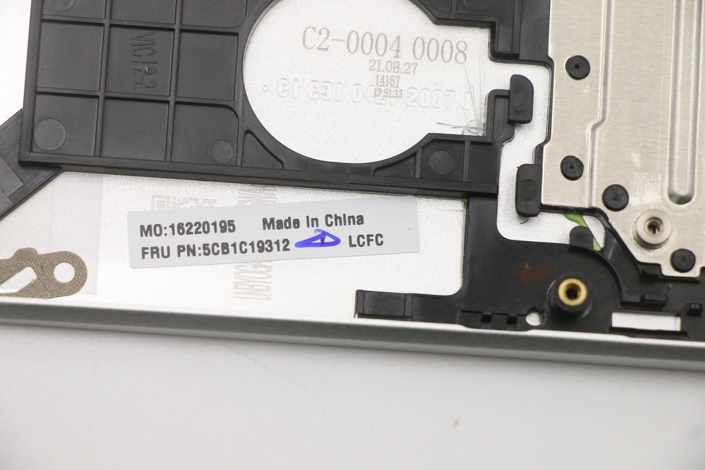 Lenovo Cover Upper Case Asm_Ukel82Nc - 5CB1C19312