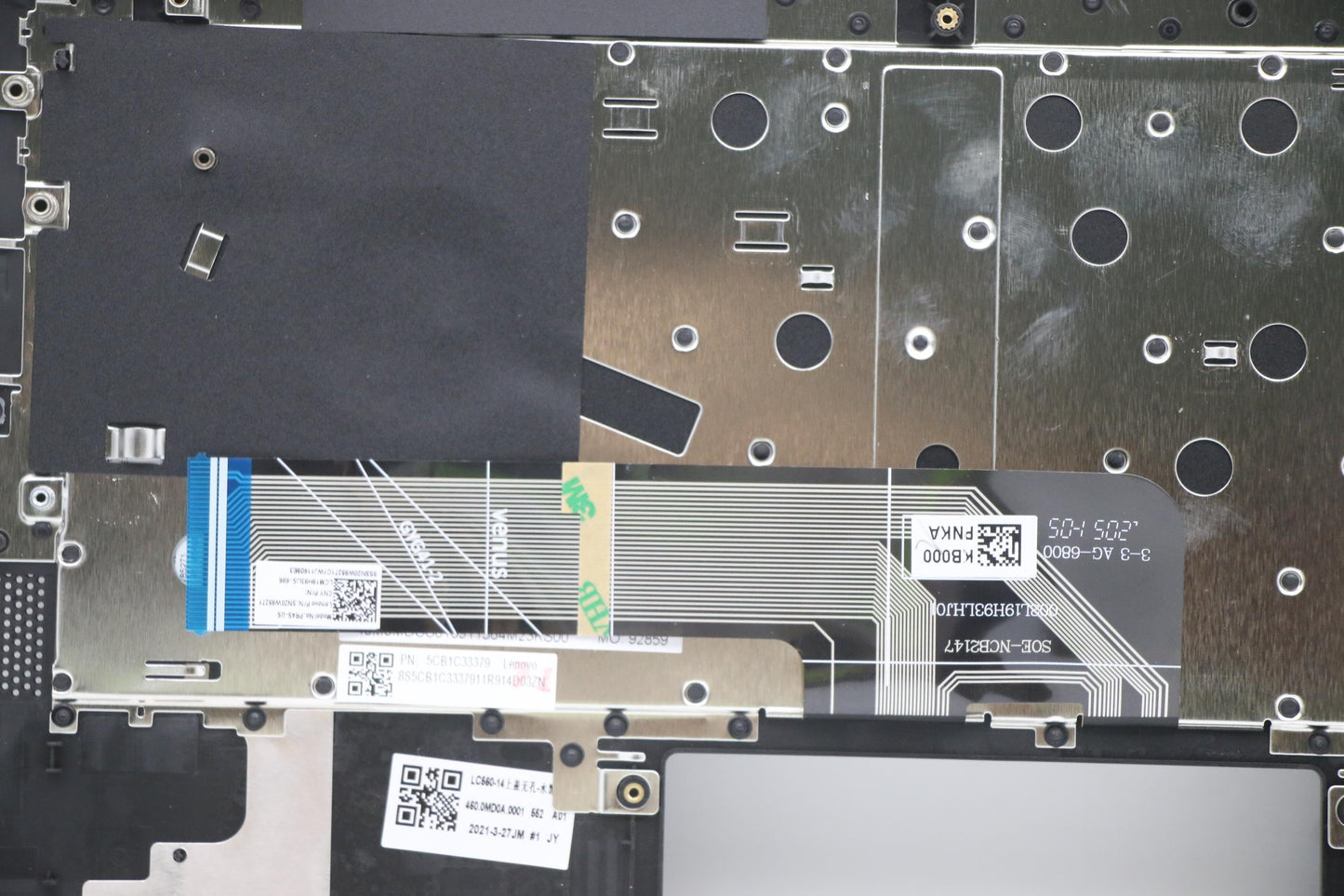 Lenovo Cover Upper Case Asm_Us W 82Hu - 5CB1C33379