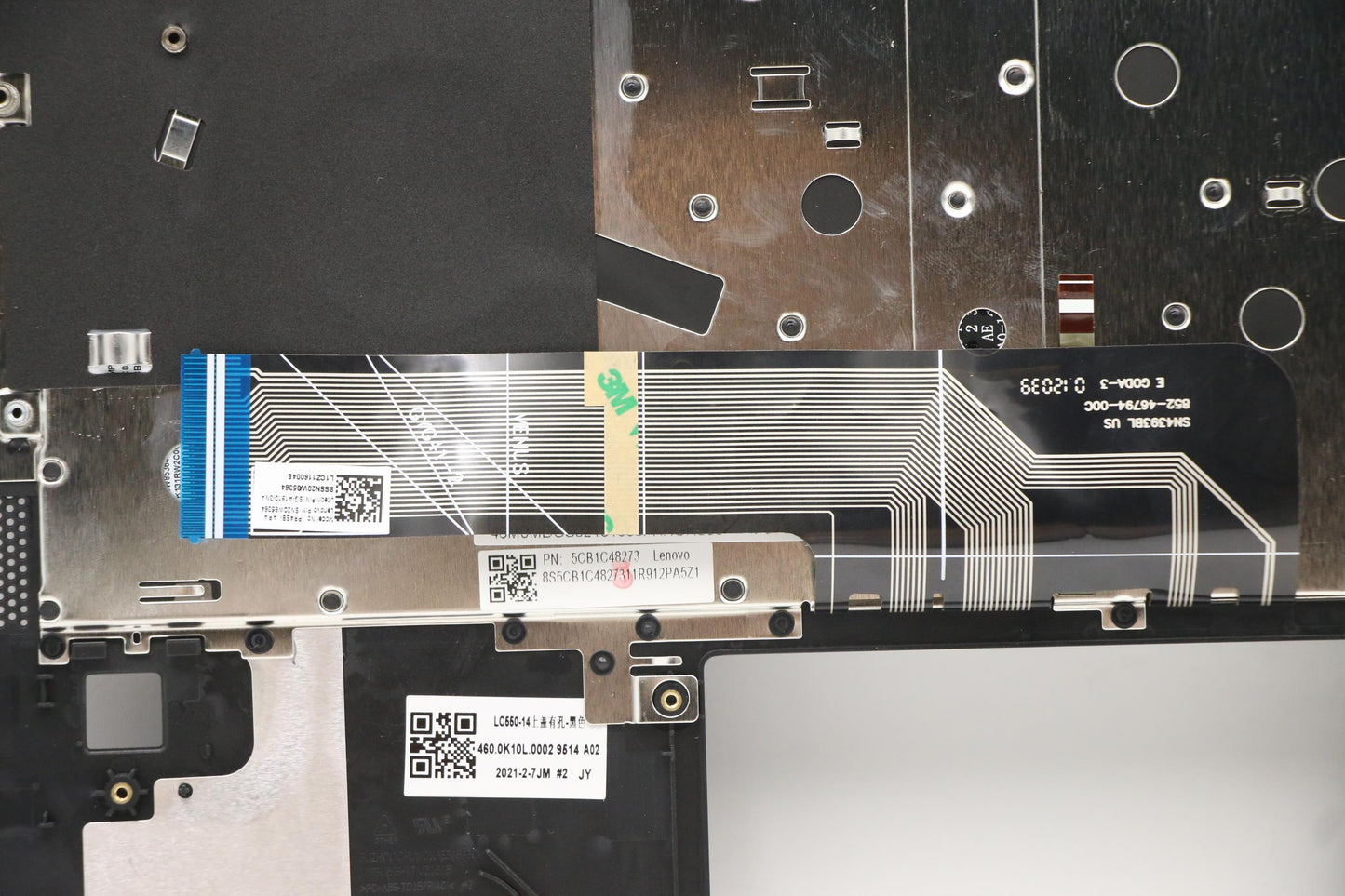 Lenovo Cover Upper Case Asm_Ar-E W 82 - 5CB1C48273