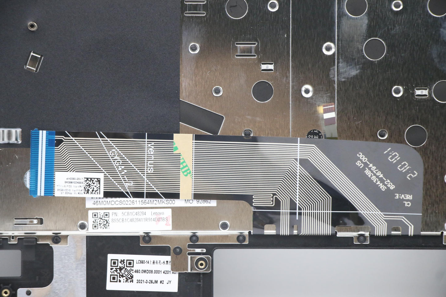 Lenovo Cover Upper Case Asm_Usi W 82H - 5CB1C48284