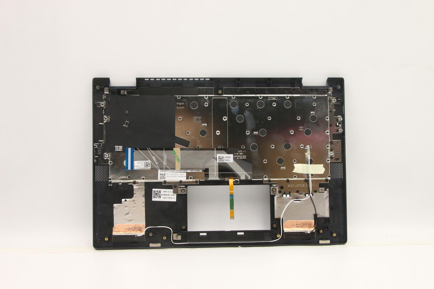 Lenovo Cover Upper Case Asm_Thai W 82 - 5CB1C66535