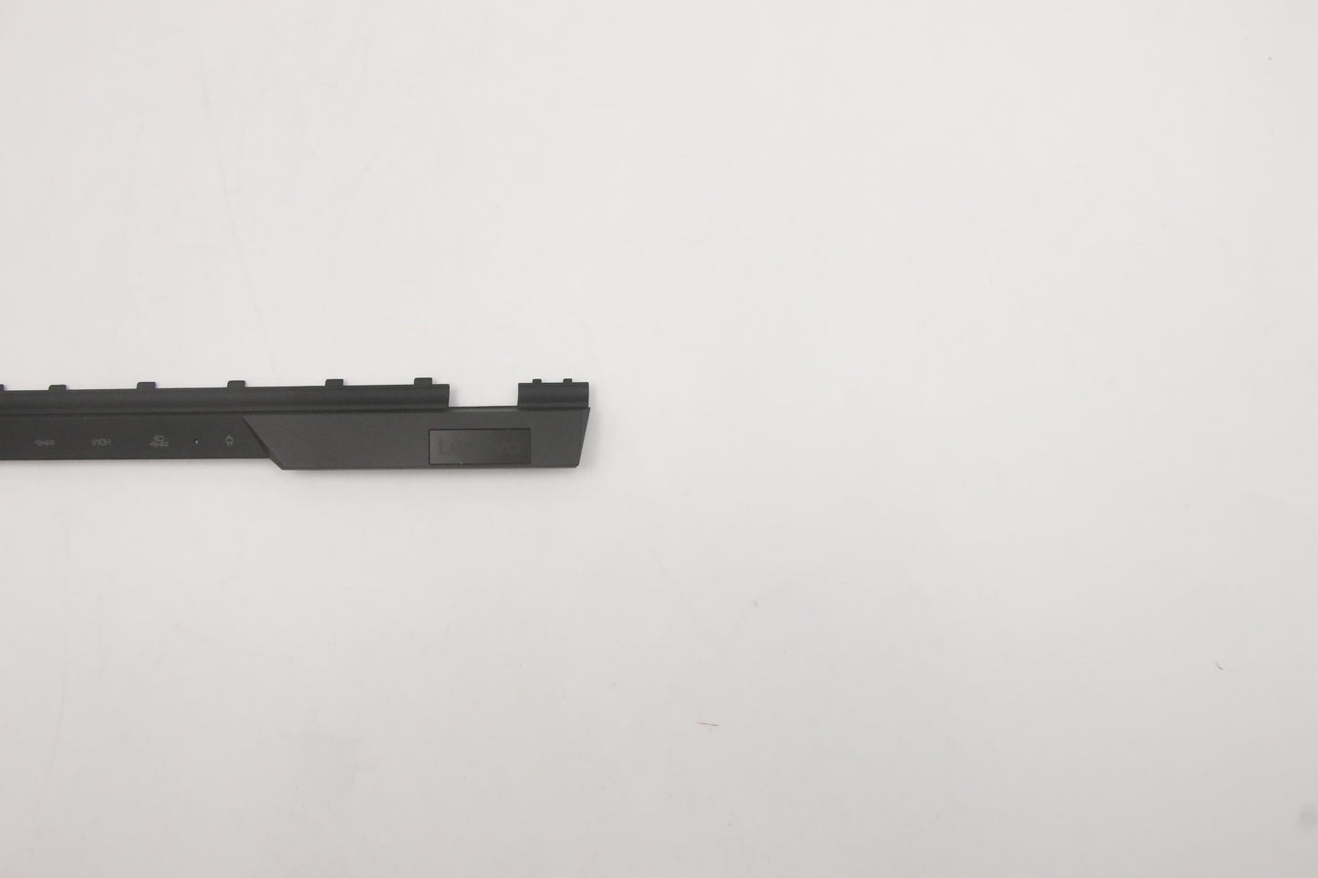 Lenovo Cover Strip Cover L 82Jq Prc S - 5CB1C68182