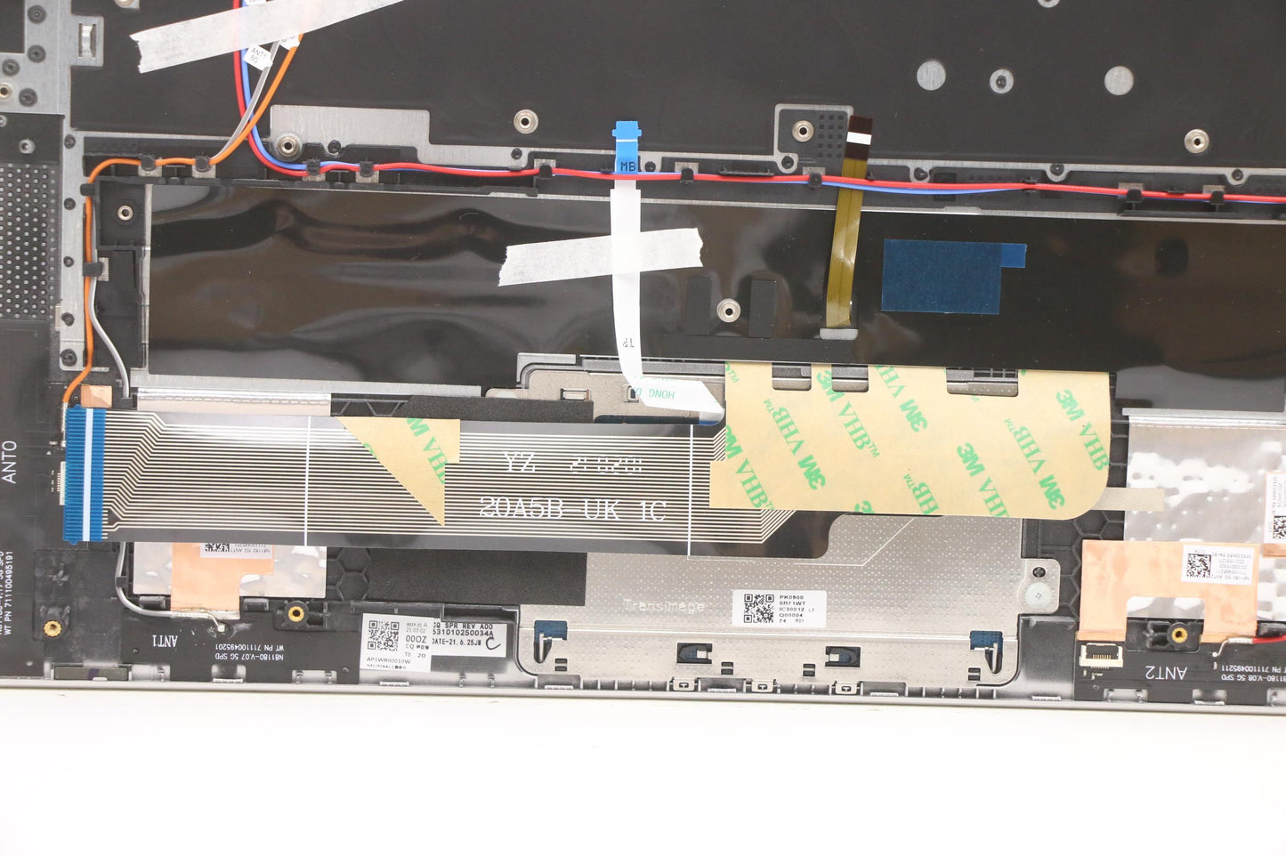 Lenovo Cover Upper Case Assembly Ita - 5CB1C71745