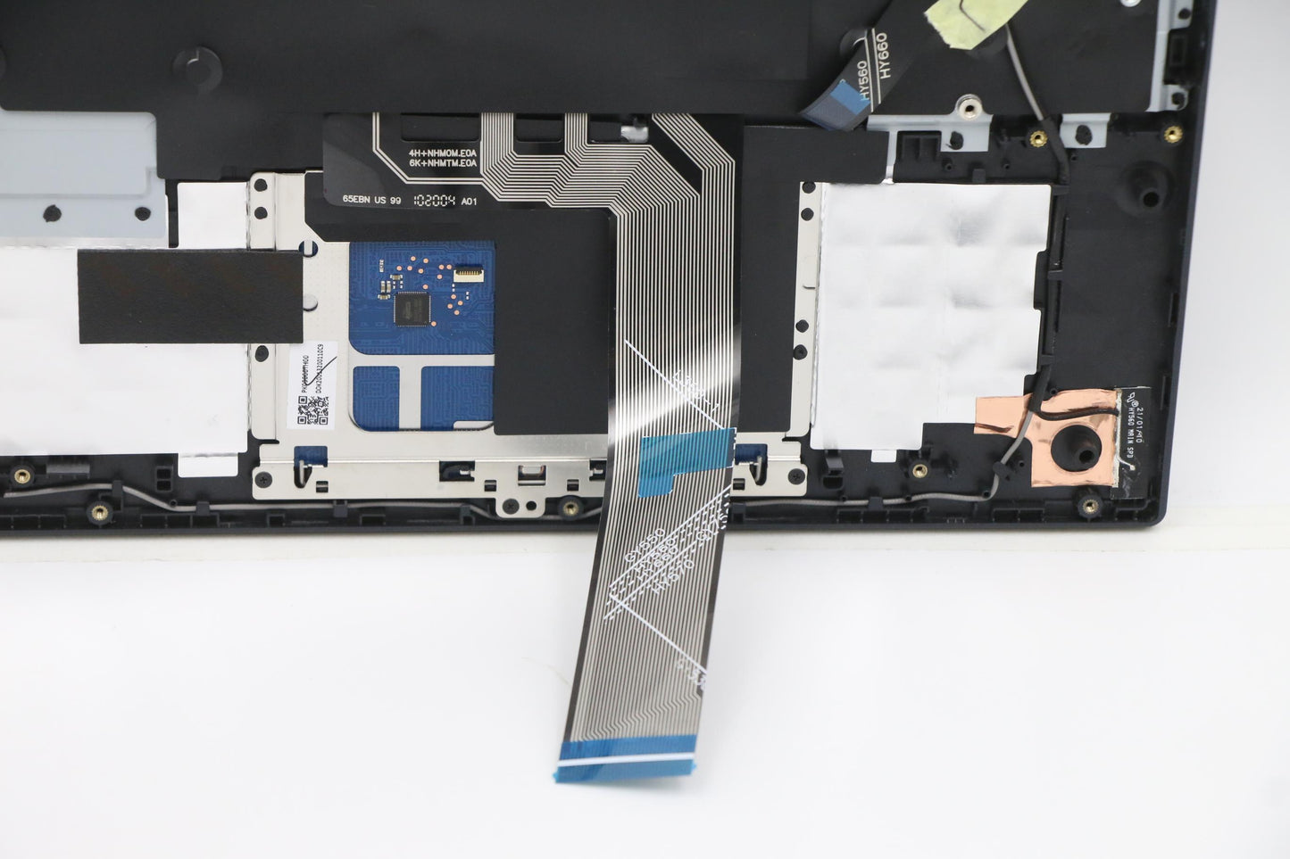 Lenovo Cover Upper Case Asm_Ara L82Ju - 5CB1C74800