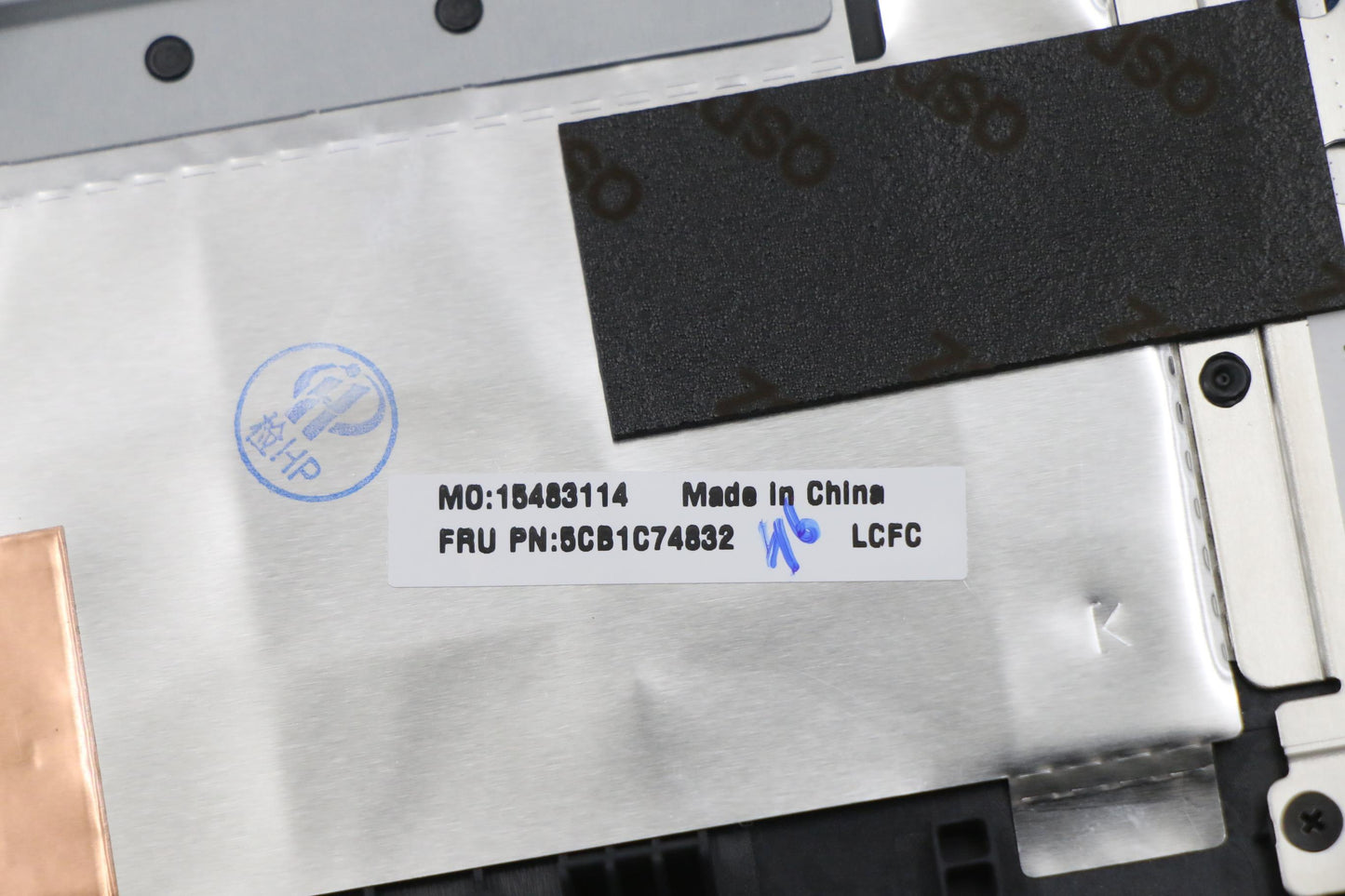 Lenovo Cover Upper Case Asm_Ara L82Ju - 5CB1C74832