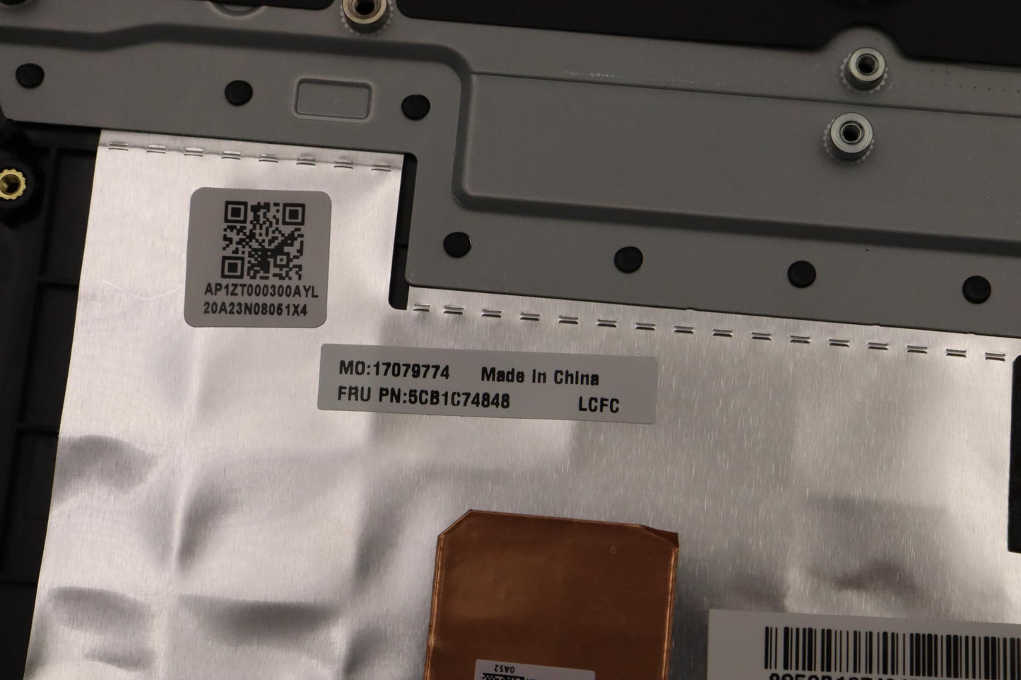 Lenovo Cover Upper Case Asm_Hun L82Ju - 5CB1C74848