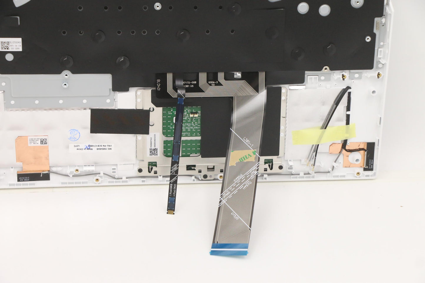Lenovo Cover Upper Case Asm_Eng L82Ju - 5CB1C74869