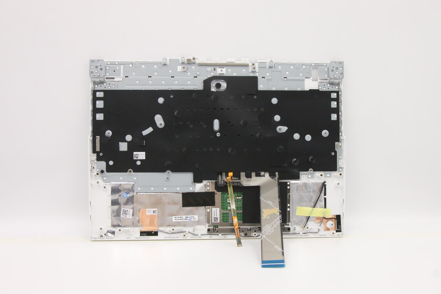 Lenovo Cover Uppercaseasm_La Spa L82J - 5CB1C74885