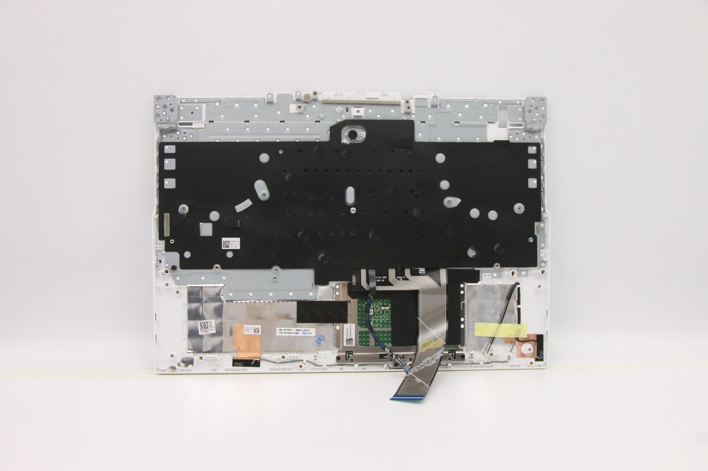 Lenovo Cover Upper Case Asm_Thai L82J - 5CB1C74892