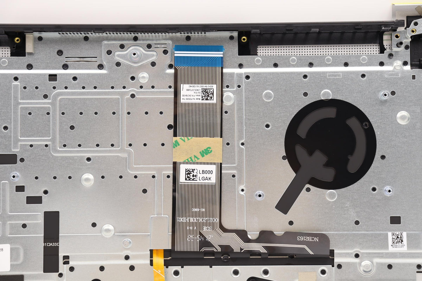 Lenovo Cover Upper Case Asm_Thai H82L - 5CB1C74928