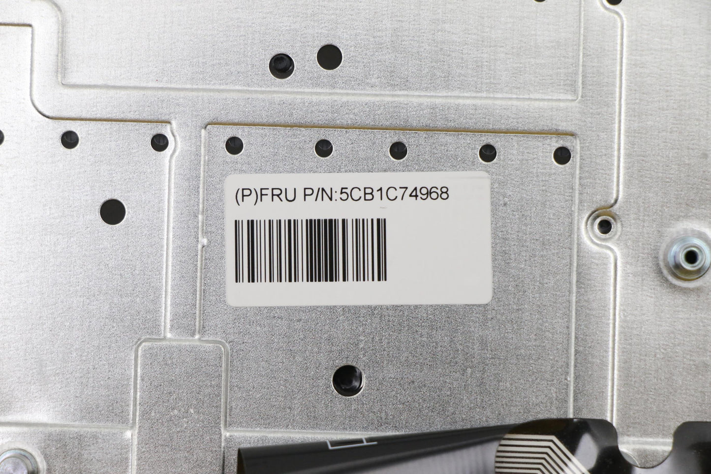 Lenovo Cover Upper Case Asm_Bul H82L5 - 5CB1C74968