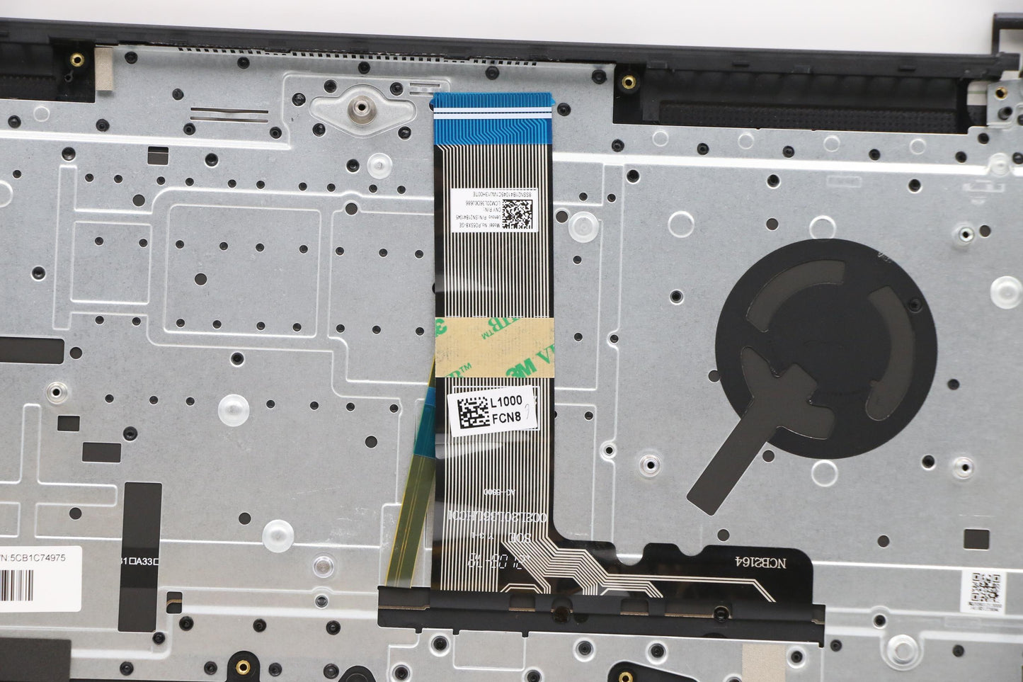 Lenovo Cover Upper Case Asm_Ger H82L5 - 5CB1C74975