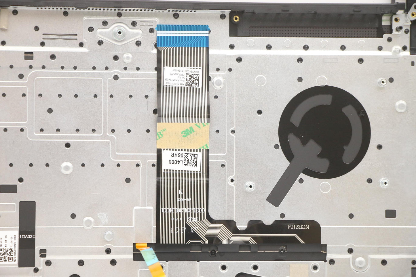 Lenovo Cover Upper Case Asm_Slv H82L5 - 5CB1C75020