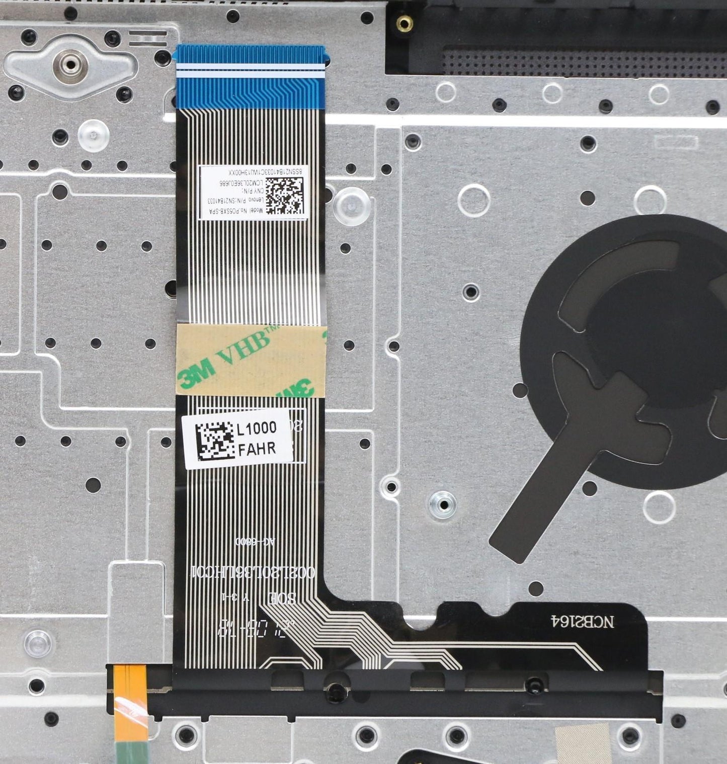Lenovo Cover Upper Case Asm_Spa H82L5 - 5CB1C75021