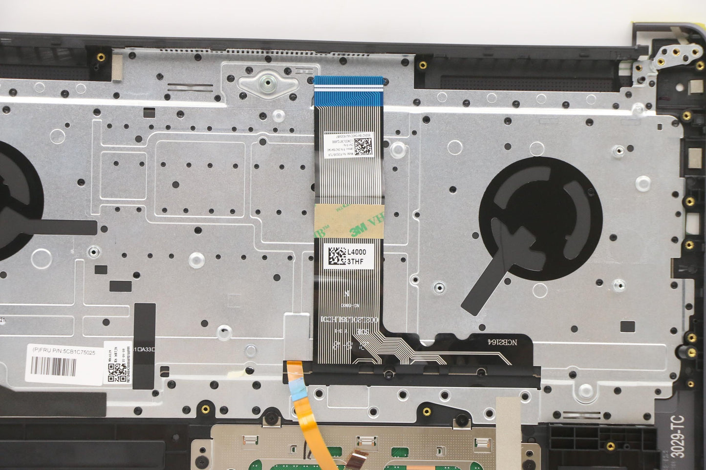 Lenovo Cover Upper Case Asm_Tur H82L5 - 5CB1C75025