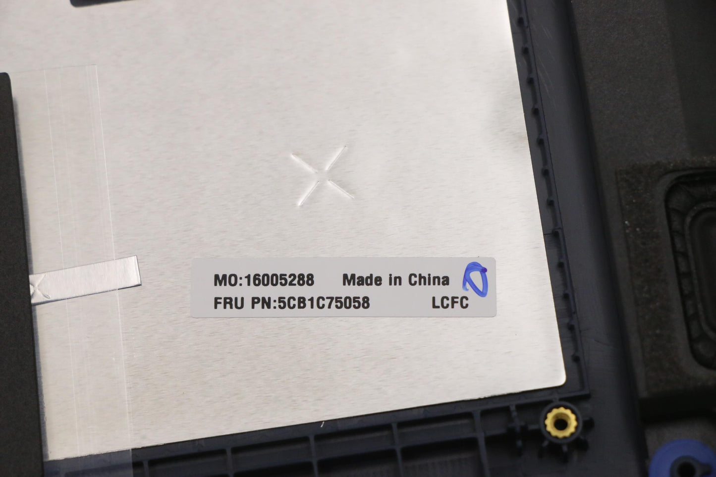 Lenovo Cover Upper Case Asm_Bel L82Kv - 5CB1C75058