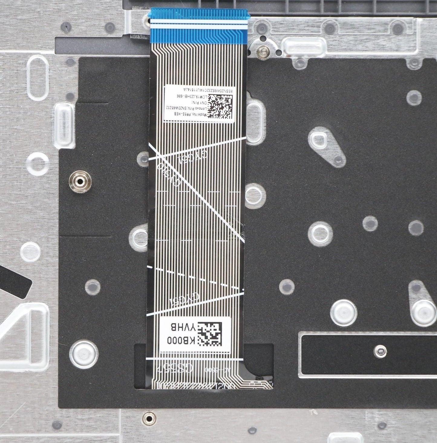 Lenovo Cover Upper Case Asm_Hbw L82Kv - 5CB1C75070