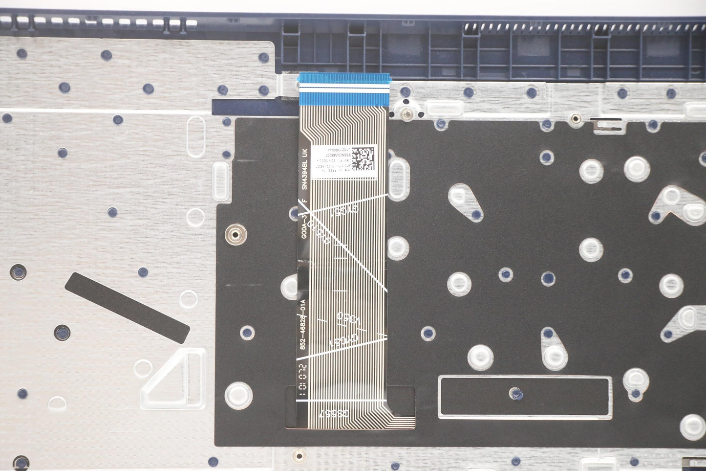 Lenovo Cover Upper Case Asm_Ita L82Kv - 5CB1C75098