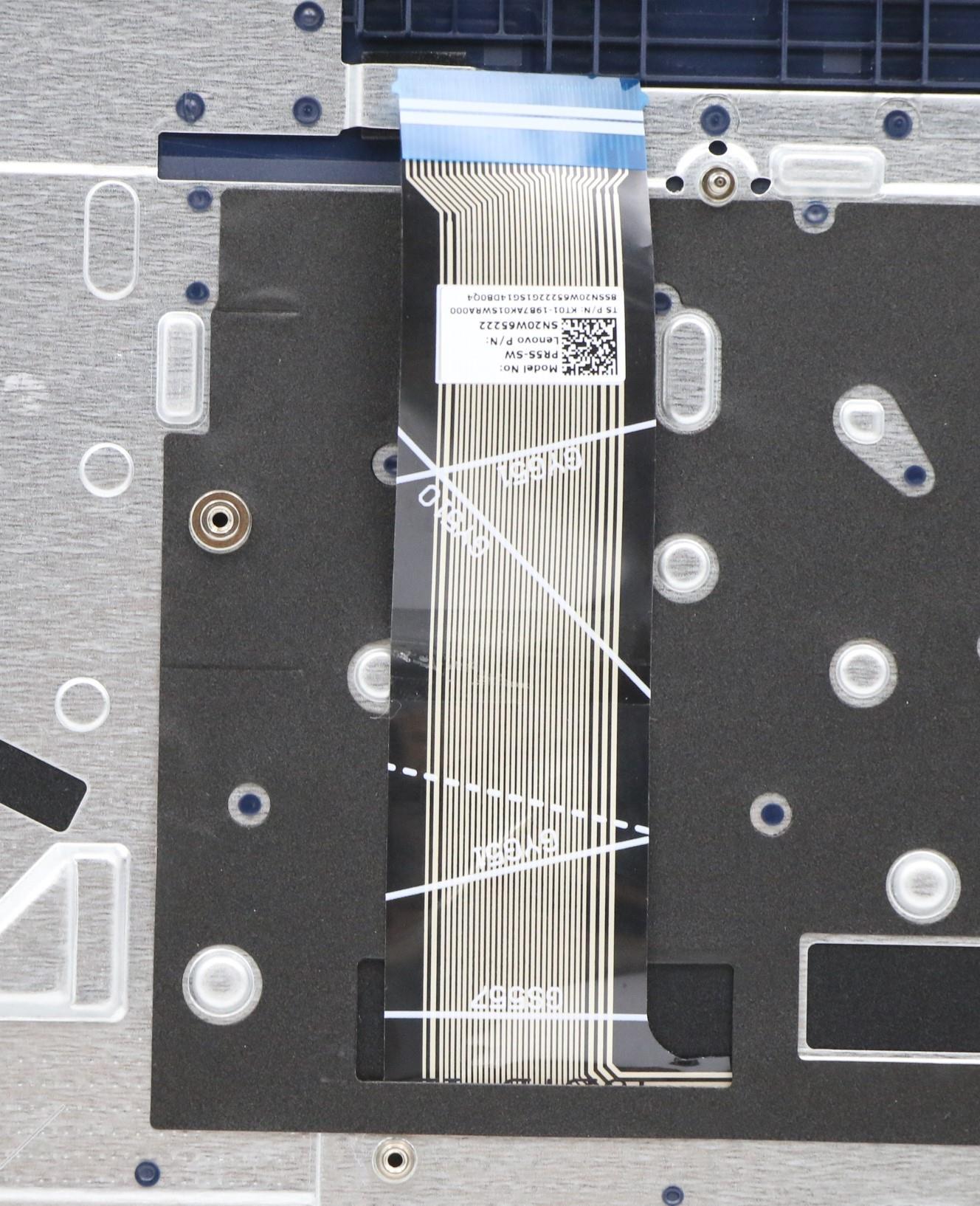 Lenovo Cover Upper Case Asm_Sws L82Kv - 5CB1C75110