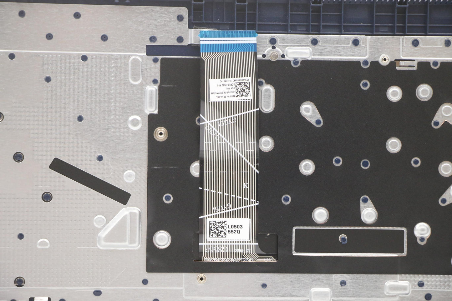 Lenovo Cover Upper Case Asm_Bel L82Kv - 5CB1C75120