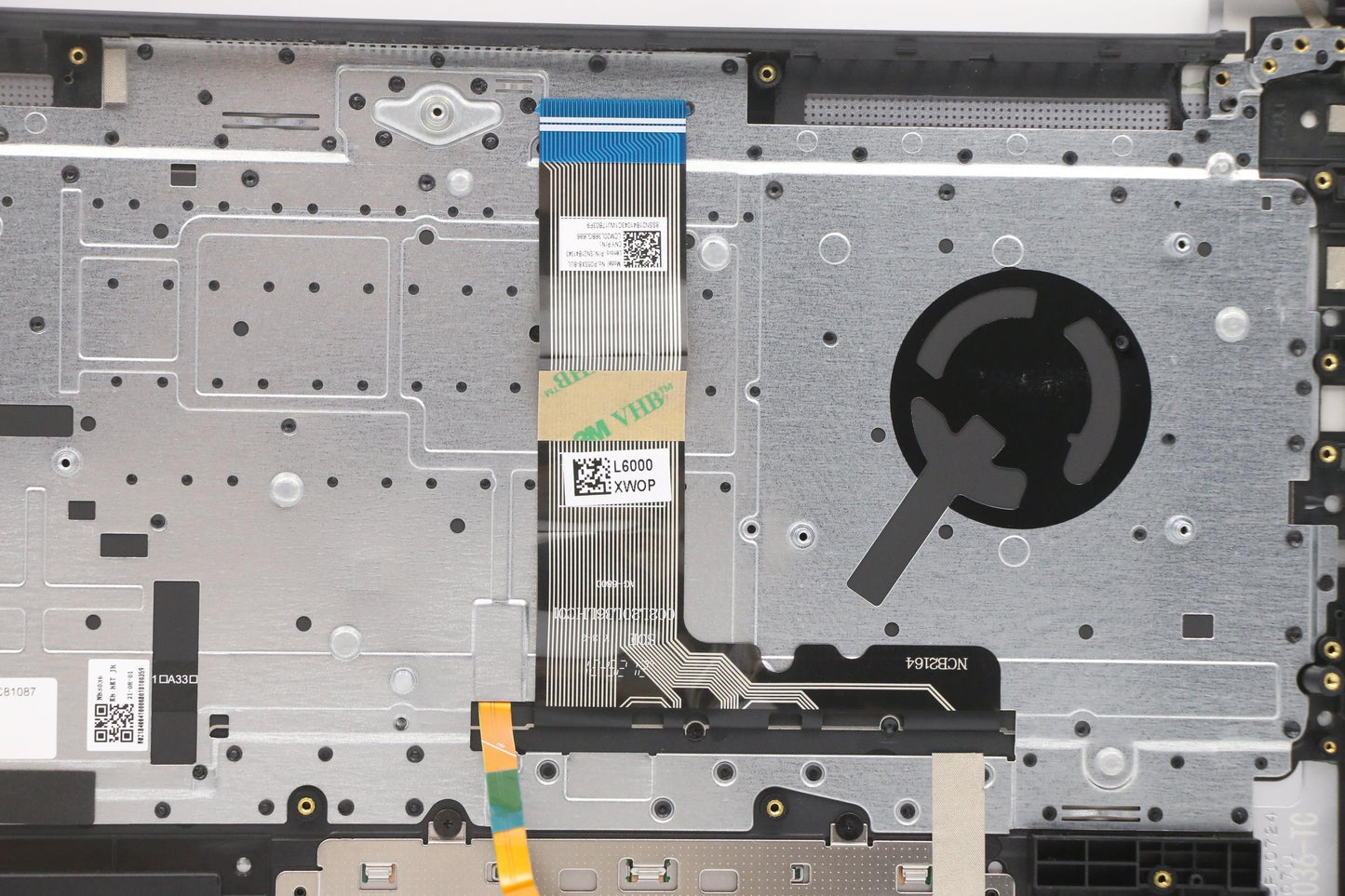 Lenovo Cover Upper Case Asm_Bulh82L9C - 5CB1C81087