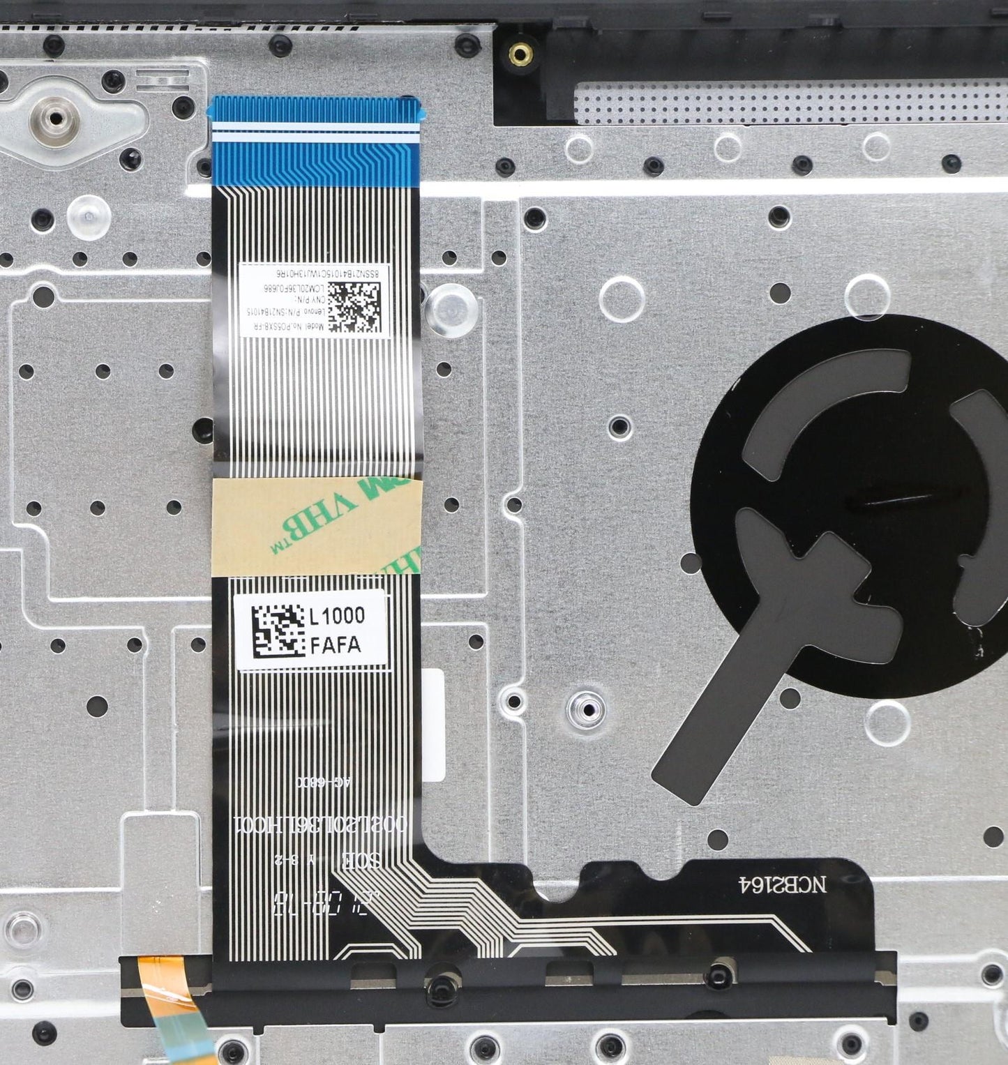 Lenovo Cover Upper Case Asm_Fra H82L9 - 5CB1C81091