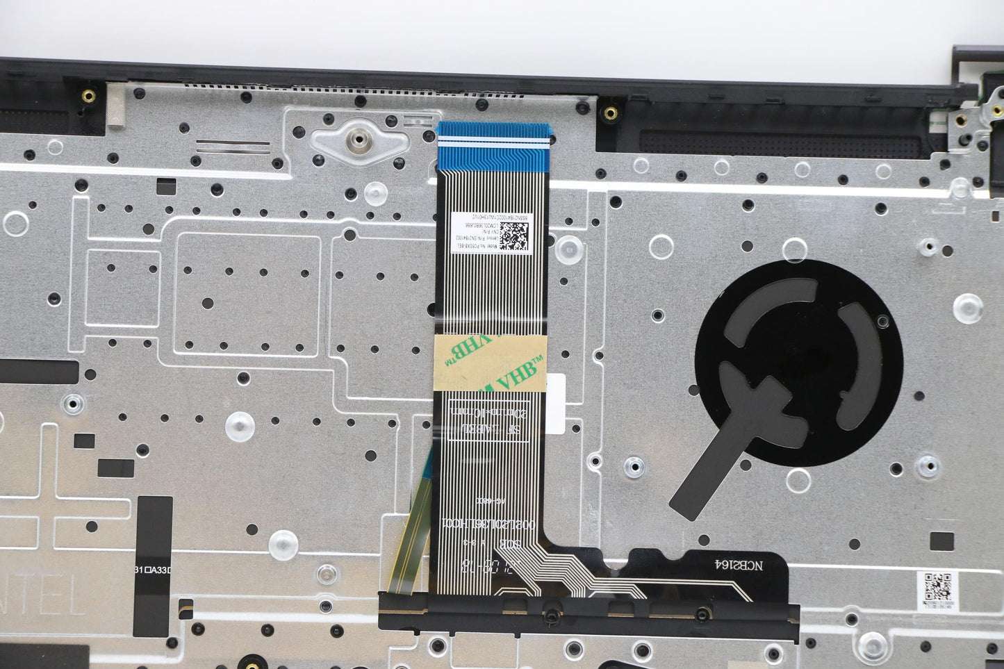 Lenovo Cover Upper Case Asm_Bel H82L9 - 5CB1C87016