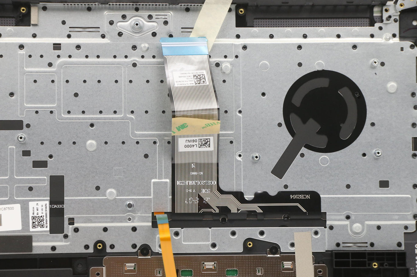 Lenovo Cover Upper Case Asm_Slv H82L9 - 5CB1C87500