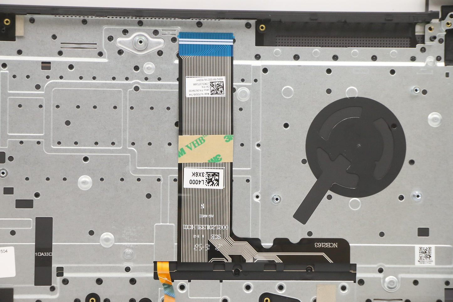 Lenovo Cover Upper Case Asm_Thai H82L - 5CB1C87504