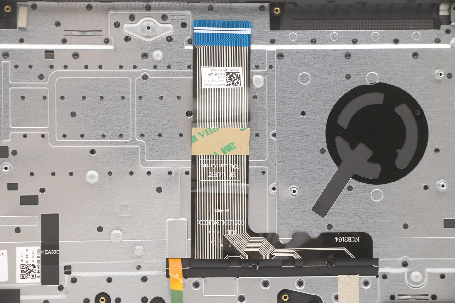Lenovo Cover Upper Case Asm_Tur H82L9 - 5CB1C87505
