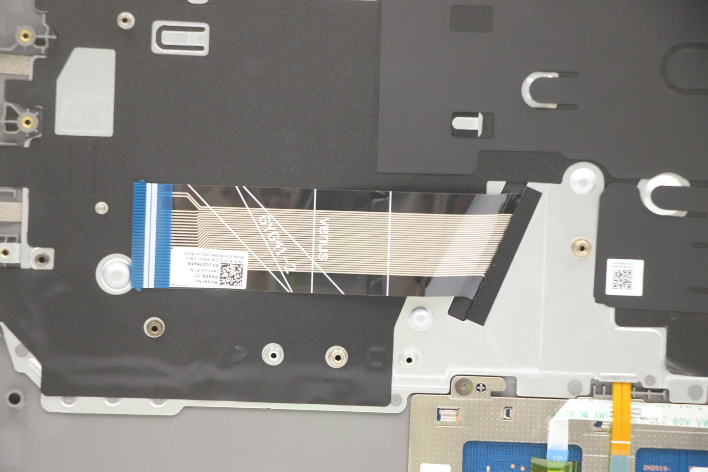 Lenovo Cover Upper Case Asm_Thai C 21 - 5CB1C89905