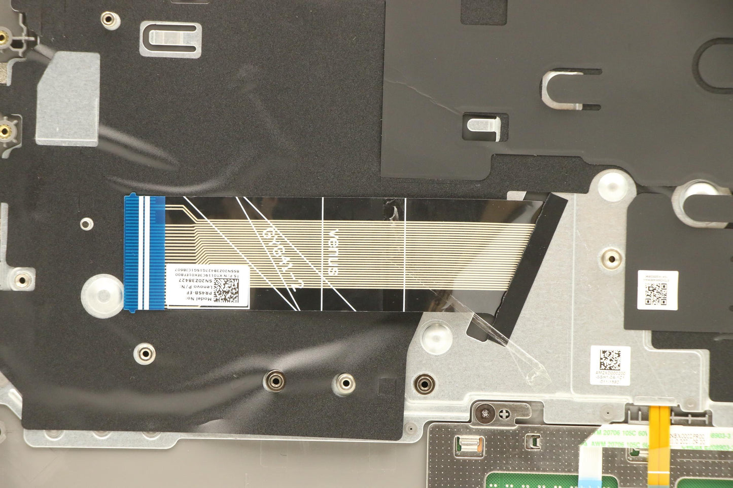 Lenovo Cover Upper Case Asm_Fra/Eng C - 5CB1C89913