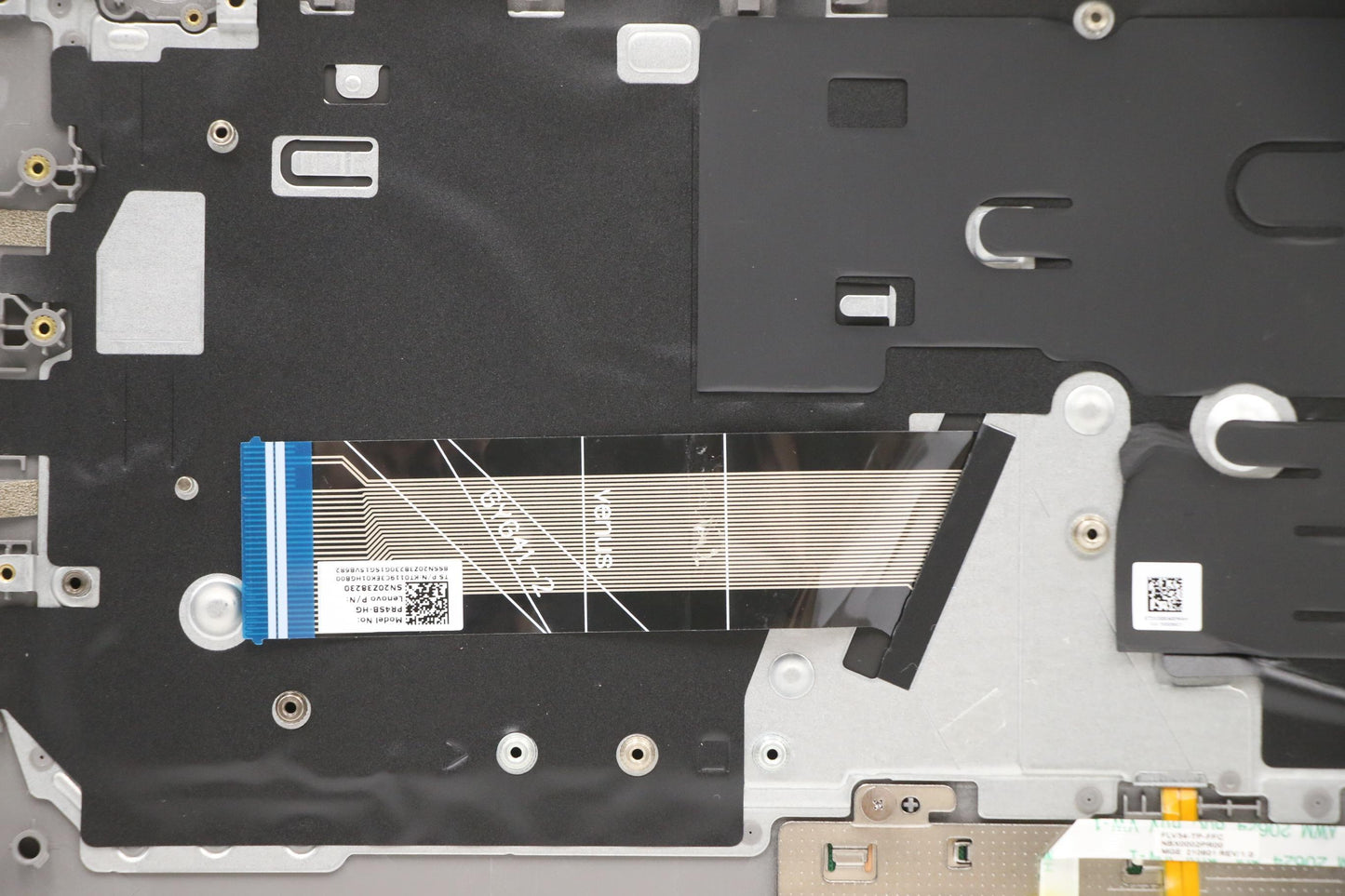 Lenovo Cover Upper Case Asm_Hun C 21A - 5CB1C89918