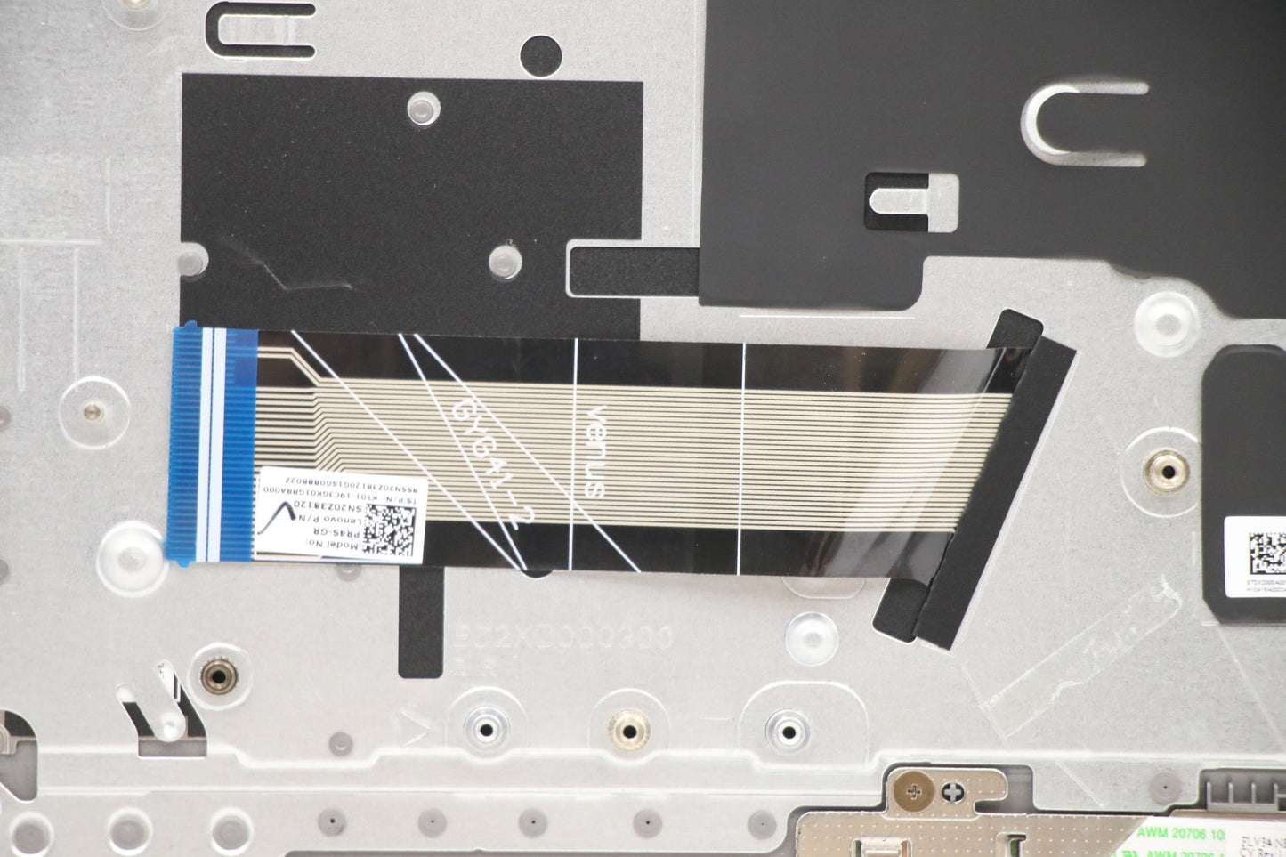 Lenovo Cover Upper Case Asm_Ger C 21A - 5CB1C90505