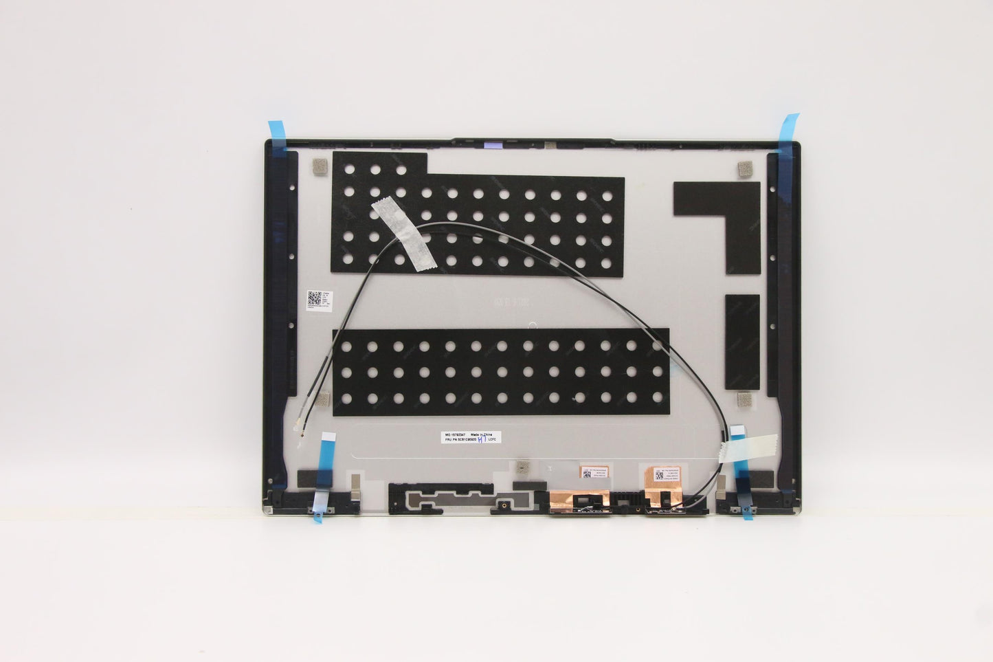 Lenovo Cover Lcd Cover L82Nh_Lig_Sil - 5CB1C90920
