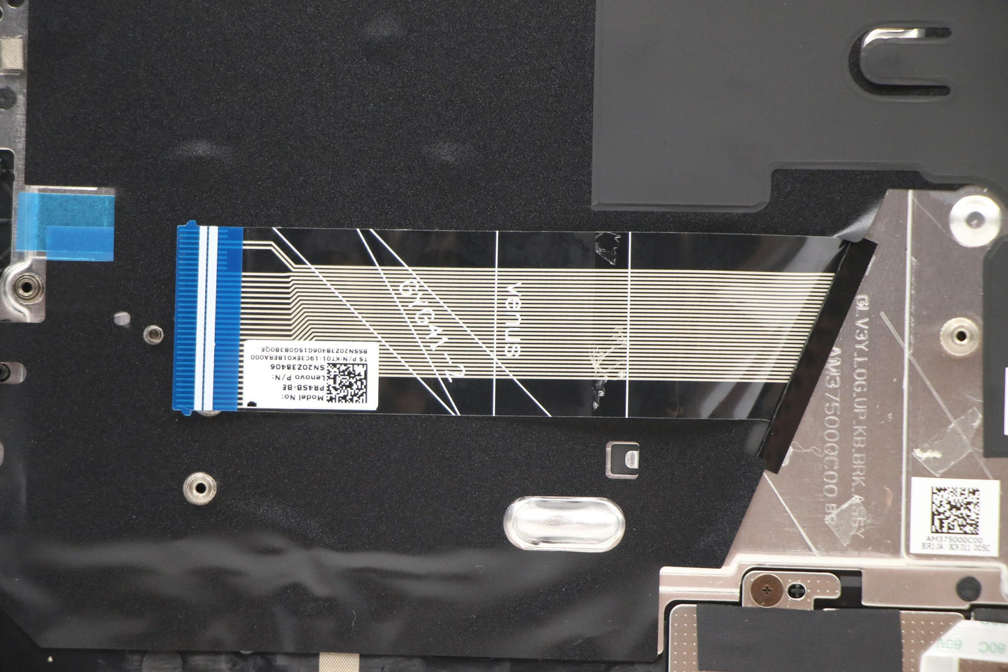Lenovo Cover Upper Case Asm_Bel C 20W - 5CB1C92773