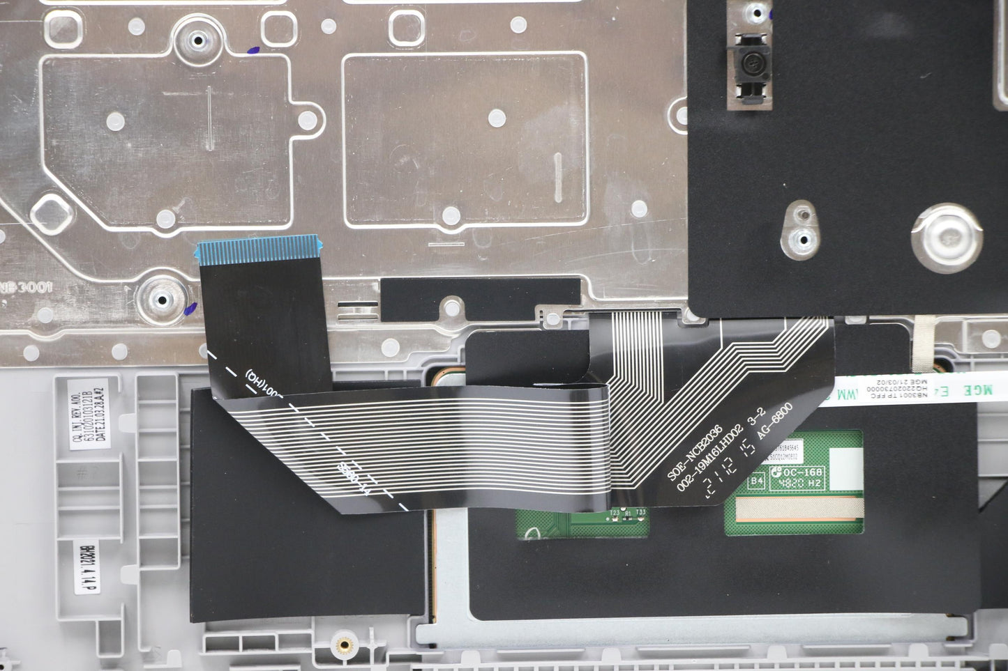 Lenovo Cover Upper Case Asm_Ger H 82K - 5CB1C92821
