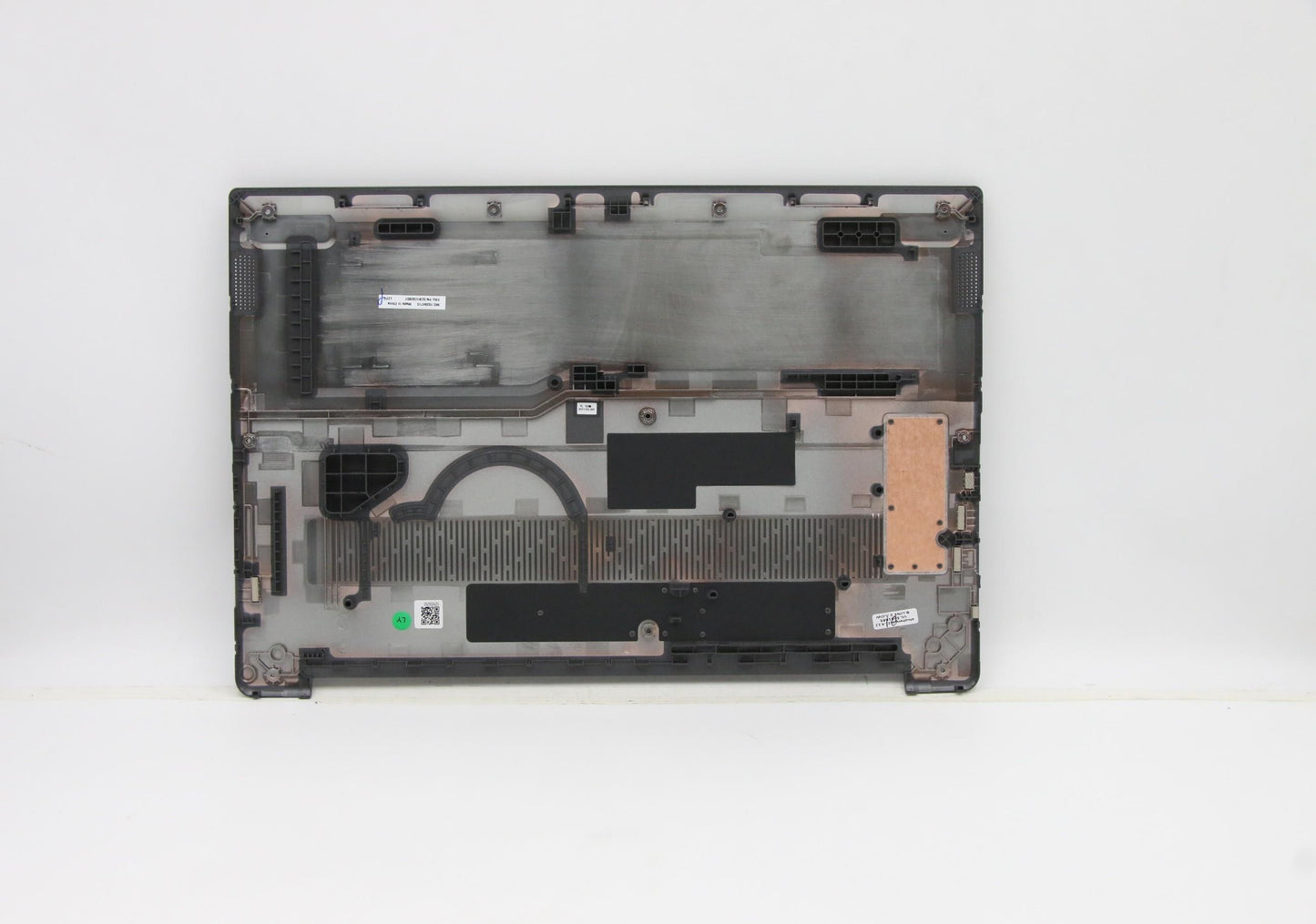 Lenovo Cover Lower Case L 82Nx Dis Wo - 5CB1C92857