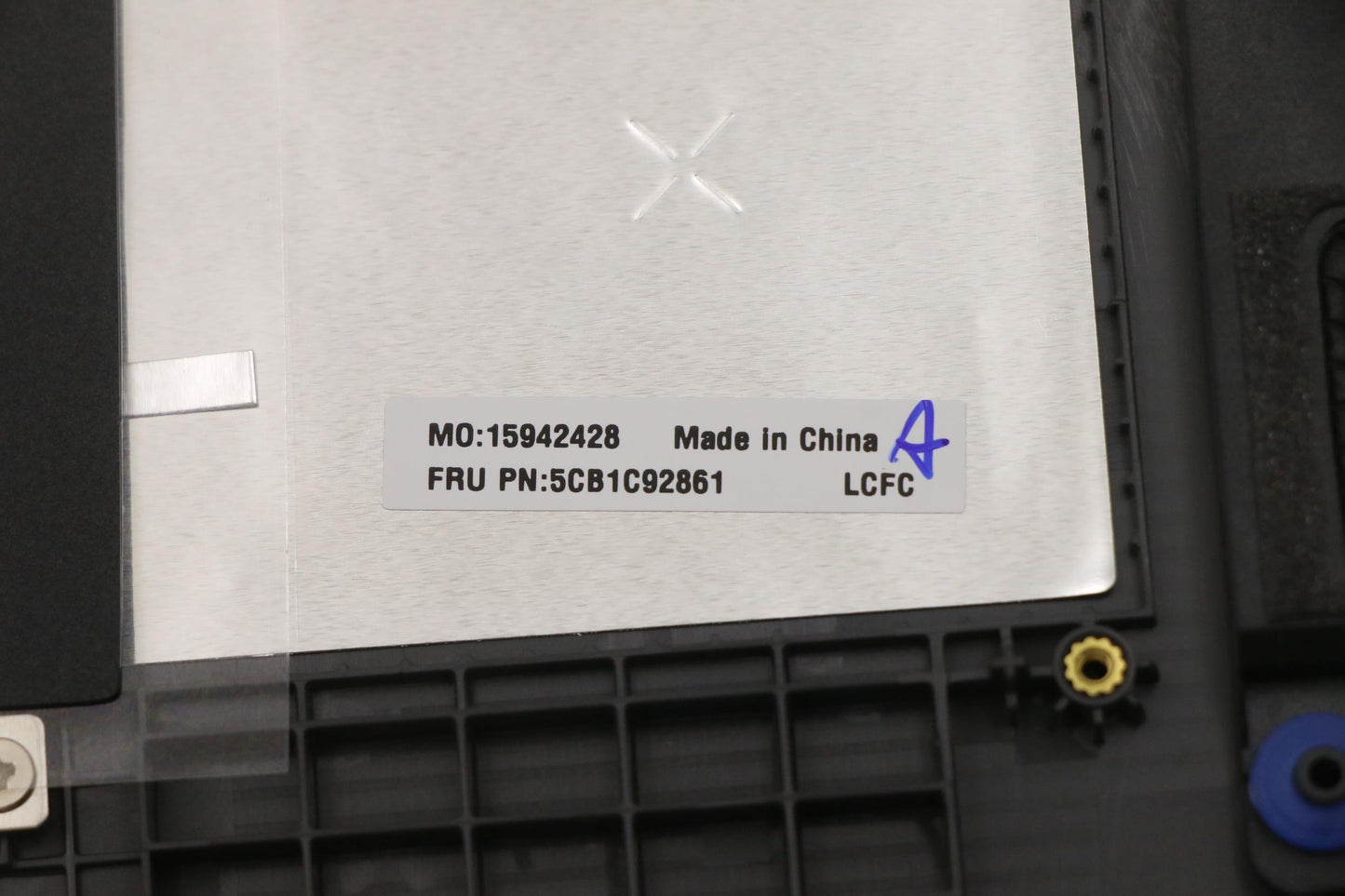 Lenovo Cover Upper Case Asm_Uke L82Nx - 5CB1C92861